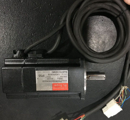 220V Sanyo Denki moteur P50B05020DXS00M 5 unités en stock